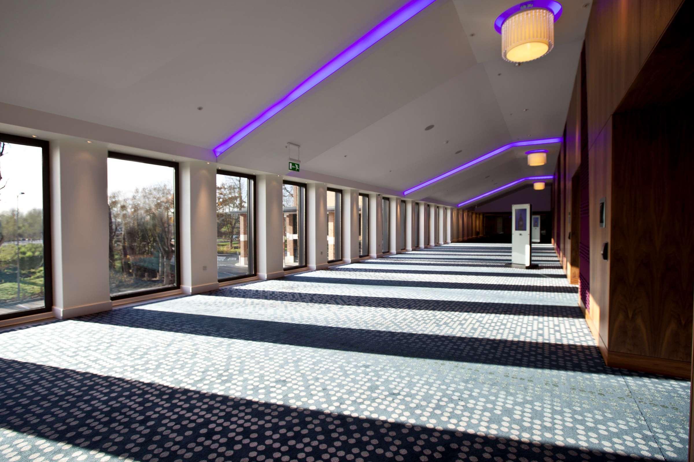 Hilton London Heathrow Airport Terminal 5 Hotel Hillingdon Dalaman gambar