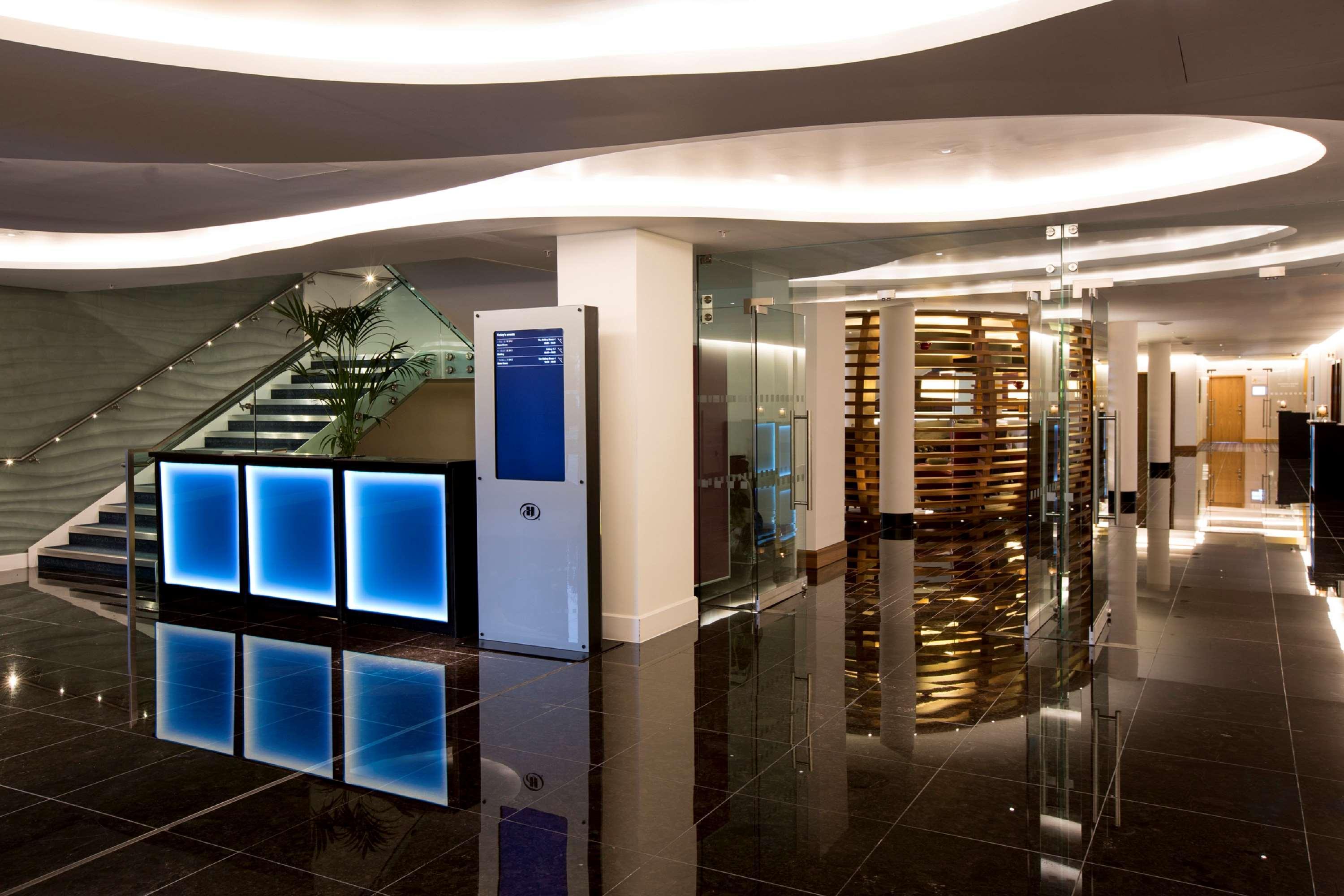 Hilton London Heathrow Airport Terminal 5 Hotel Hillingdon Luaran gambar