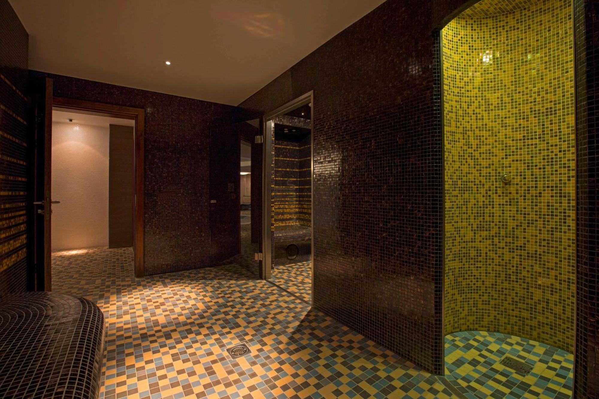 Hilton London Heathrow Airport Terminal 5 Hotel Hillingdon Luaran gambar