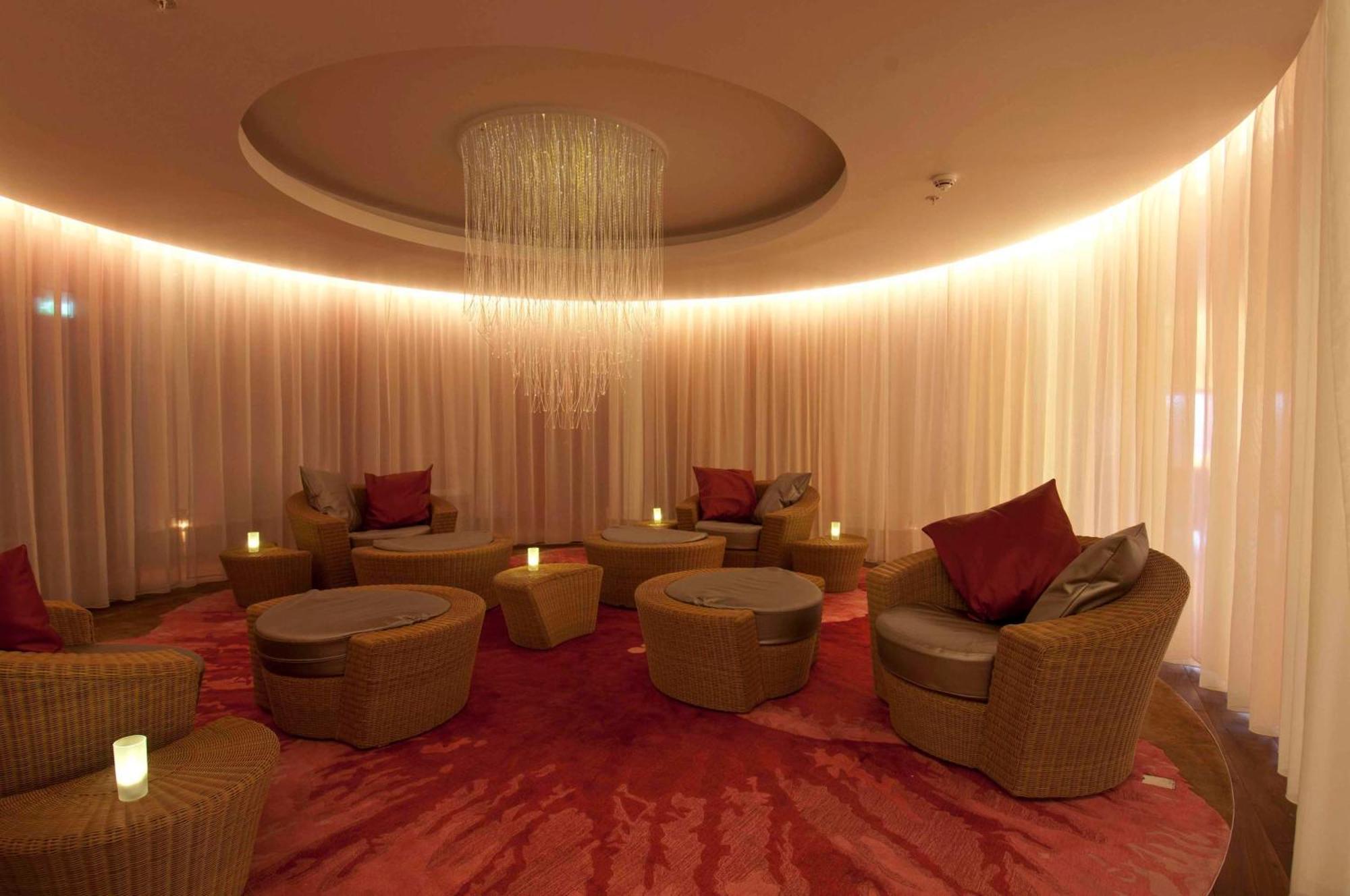 Hilton London Heathrow Airport Terminal 5 Hotel Hillingdon Luaran gambar